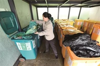 經驗分享|廚房水槽下集體安裝“攪拌機” 廚余垃圾減量超三分之一