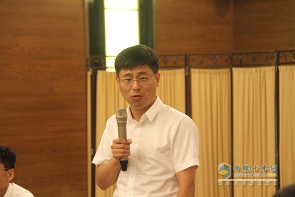 一汽解放汽車有限公司產品管理部專用品系部長于廣江先生總結發言
